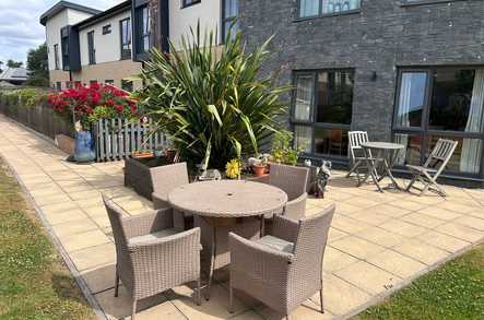 Chelmunds Court Care Home Birmingham  - 2