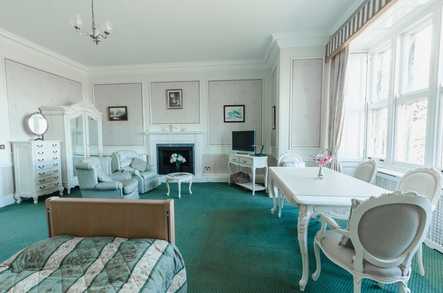 Cheswardine Hall Nursing & Residential Home Care Home Market Drayton  - 3