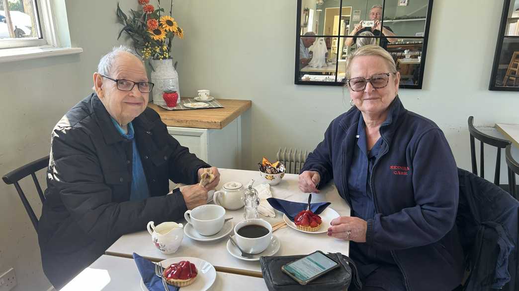 Sesnha Care Ltd Home Care Battlesbridge activities-carousel - 4