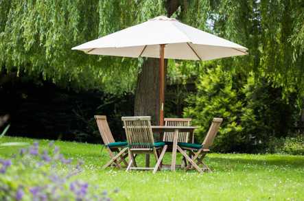 Clare House Care Home Care Home Uxbridge  - 4