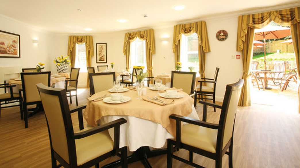 Claremont Court Care Home Care Home Guildford meals-carousel - 1