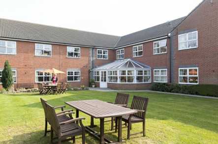 Claremont Parkway Care Home Kettering  - 5