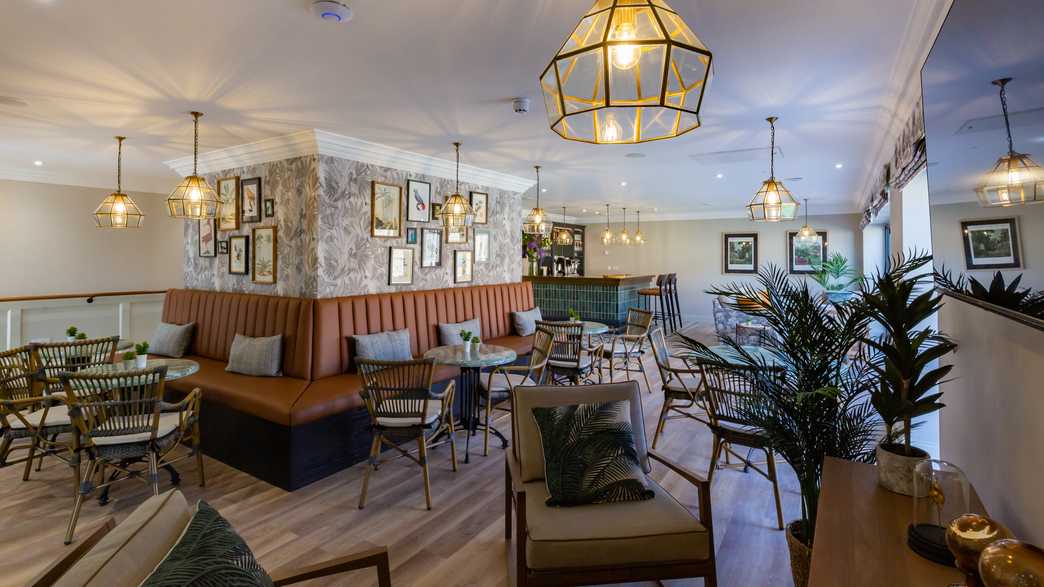 Clarendon House Care Home Care Home Buckingham buildings-carousel - 9
