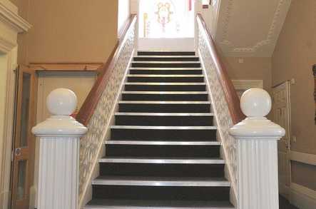 Cleveland House Care Home Care Home Huddersfield  - 4