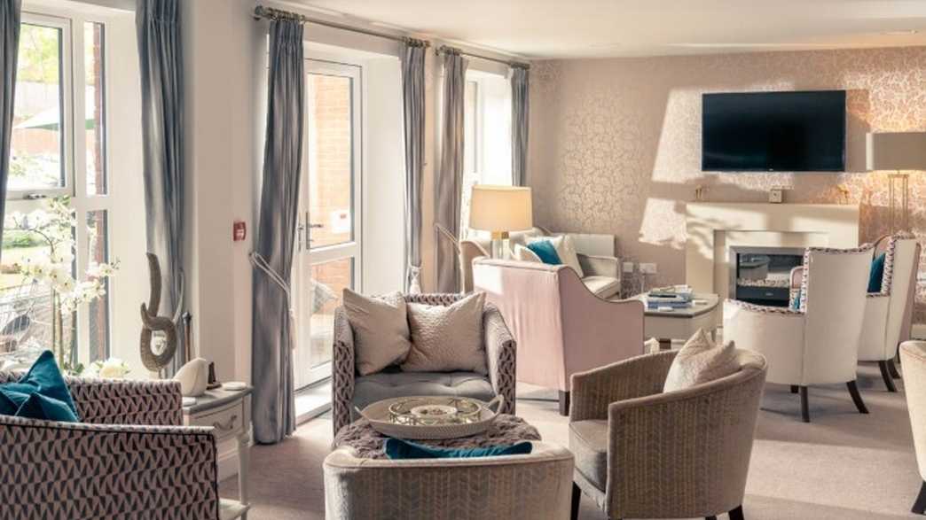 Milward Place Retirement Living Redditch lifestyle-carousel - 2