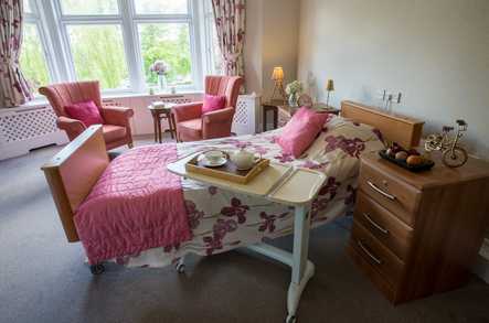 Cottingley Hall Care Home Care Home Bingley  - 4