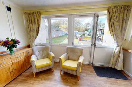 Court Regis Care Home Sittingbourne  - 4