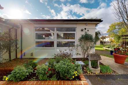 Court Regis Care Home Sittingbourne  - 5