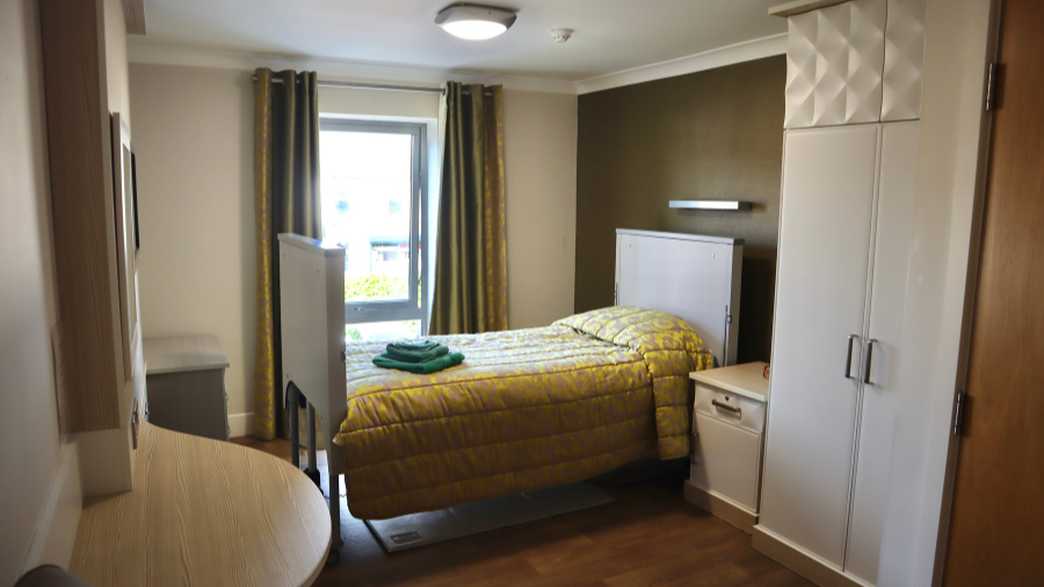Covent House Care Home Gateshead accommodation-carousel - 1