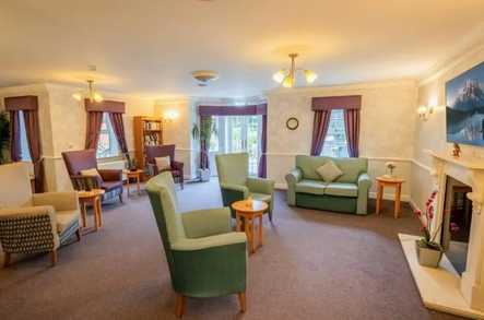 Cranmer Court Care Home Warlingham  - 2