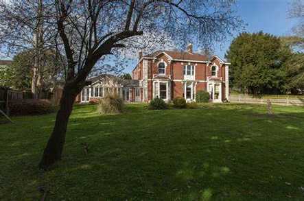 Croft Manor Residential Home Care Home Fareham  - 1