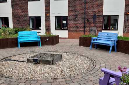 Cromwell Court Care Home Care Home Warrington  - 4