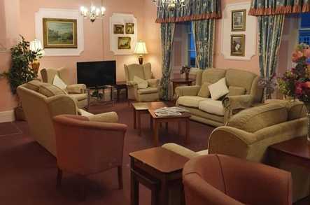 Crown House Care Home Care Home Oakham  - 2