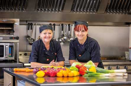 Broadoak Manor Care Home Care Home St Helens  - 4