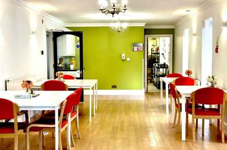 Arthurs Court Care Home Care Home Street  - 4