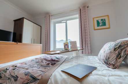 Willesden Court Care Home Care Home London  - 5