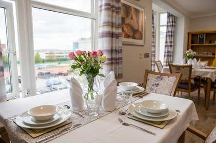 Willesden Court Care Home Care Home London  - 3