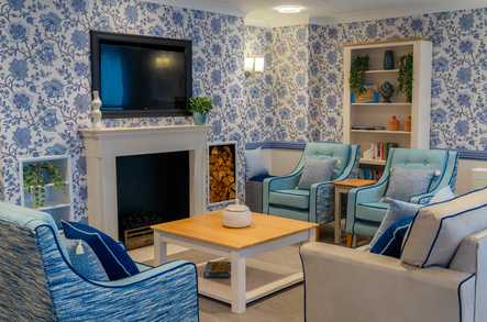 Avondale Care Home Care Home Aylesbury  - 3