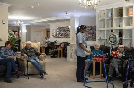 Waterbeach Lodge Care Home Cambridge  - 4