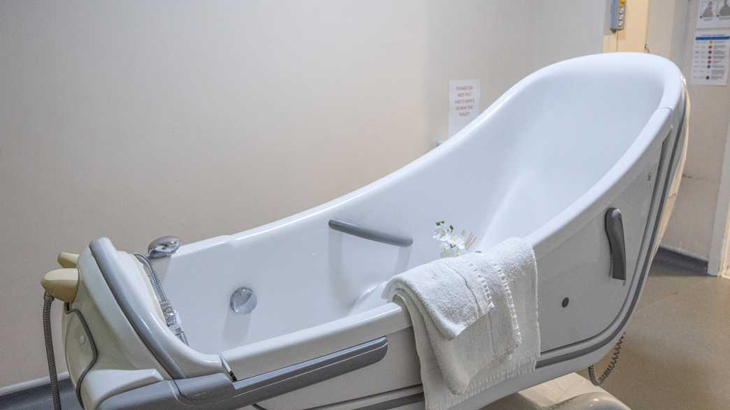 Kingland House Residential Home Care Home Poole buildings-carousel - 7