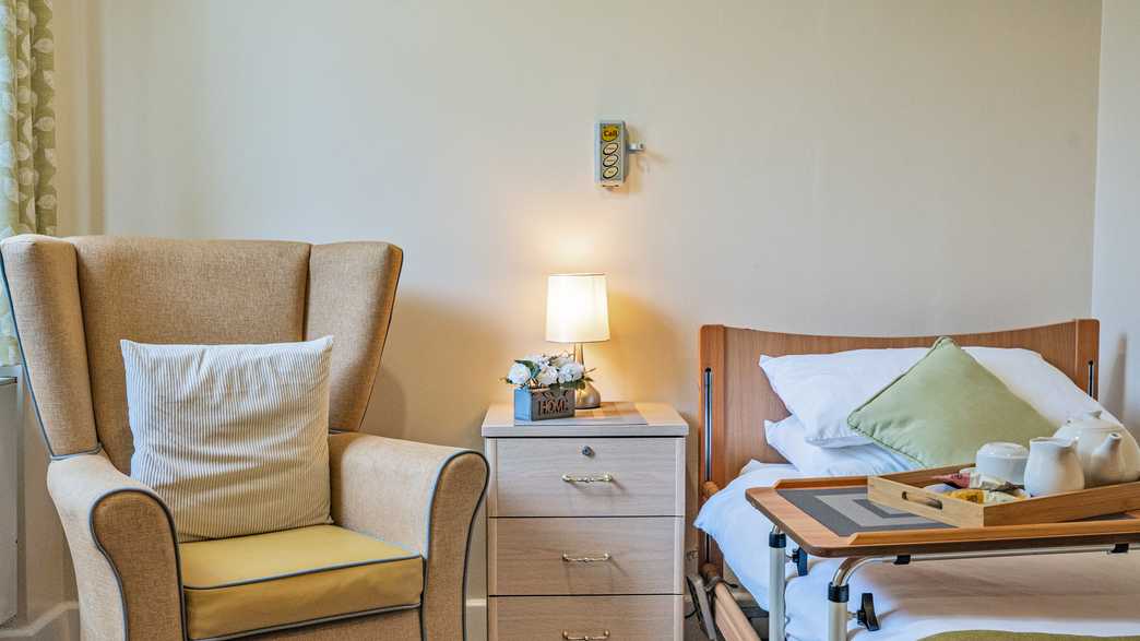 Kingland House Residential Home Care Home Poole accommodation-carousel - 5