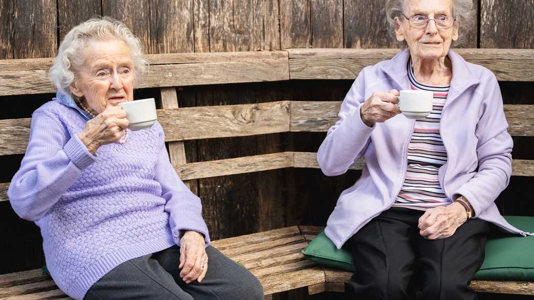 Coombe House Care Home Reading activities-carousel - 6