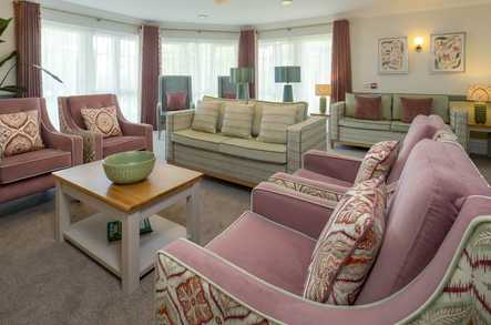 Lea Grange Care Home Care Home Harpenden  - 3