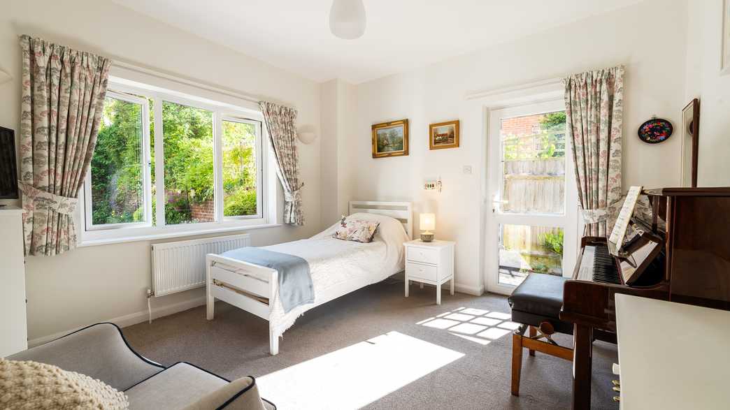 Coombe House Care Home Reading accommodation-carousel - 1