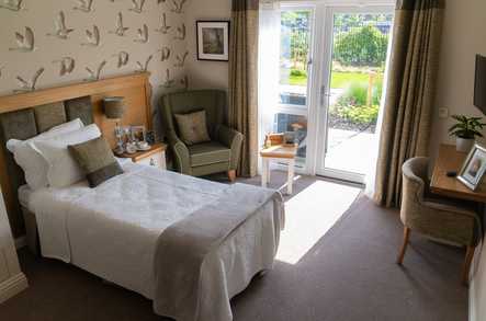 Elizabeth Gardens Care Home Care Home Milton Keynes  - 3