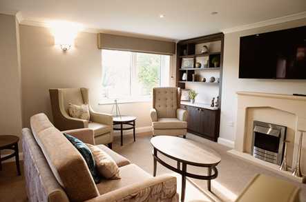 Weavers Court Care Home Care Home Leeds  - 2