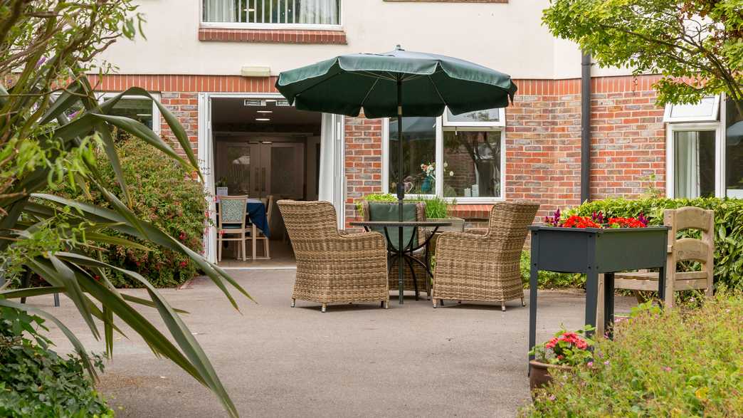 Darlington Court Care Home Rustington buildings-carousel - 14