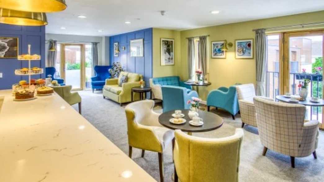 Dean Wood Care Home Care Home Brighton buildings-carousel - 1