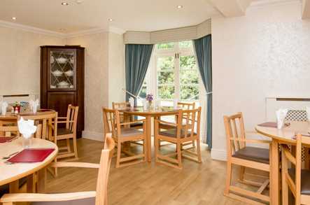 Dean Wood Manor Care Home Wigan  - 4