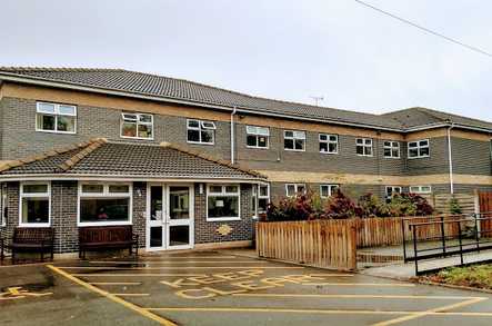 Dearnlea Park Residential Care Home Care Home Rotherham  - 1