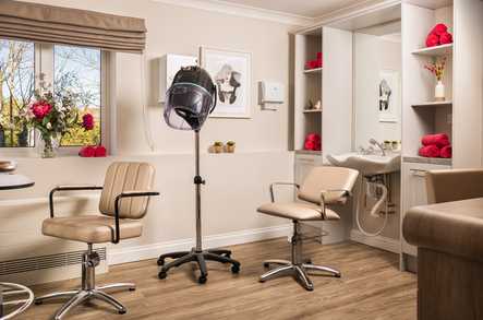 Deer Park View Care Centre Care Home Teddington  - 5