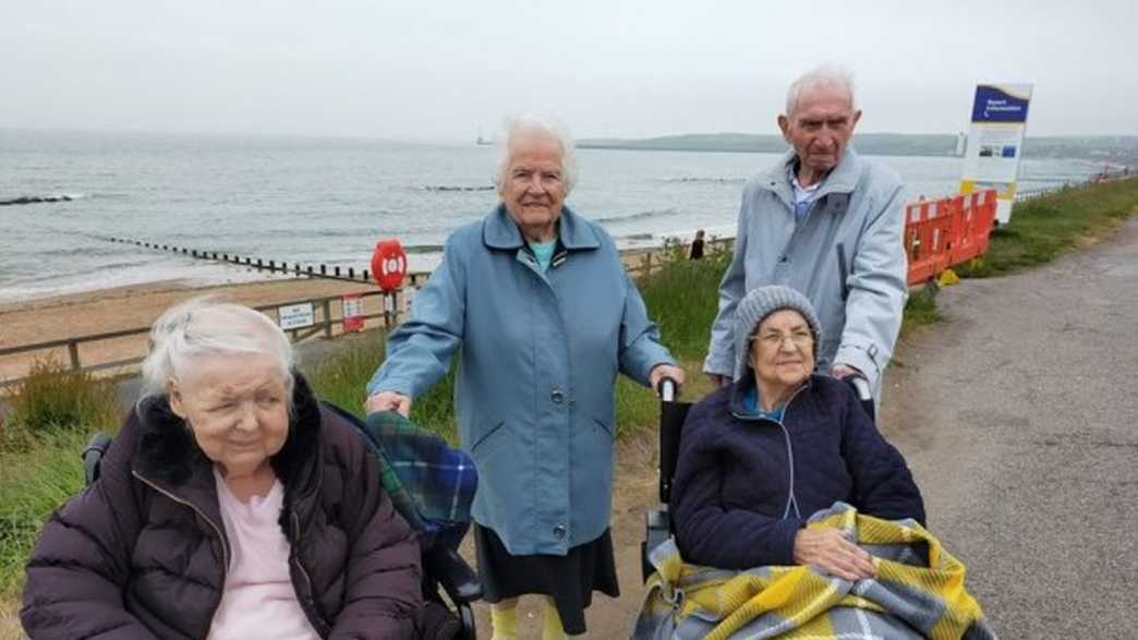 Deeside Care Home Care Home Aberdeen activities-carousel - 2