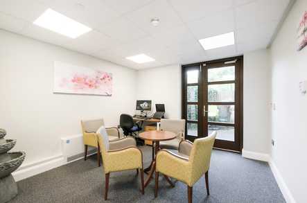 Dell Field Court Care Home London  - 5
