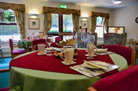 Devonshire House & Lodge Care Home Care Home Plymouth  - 4