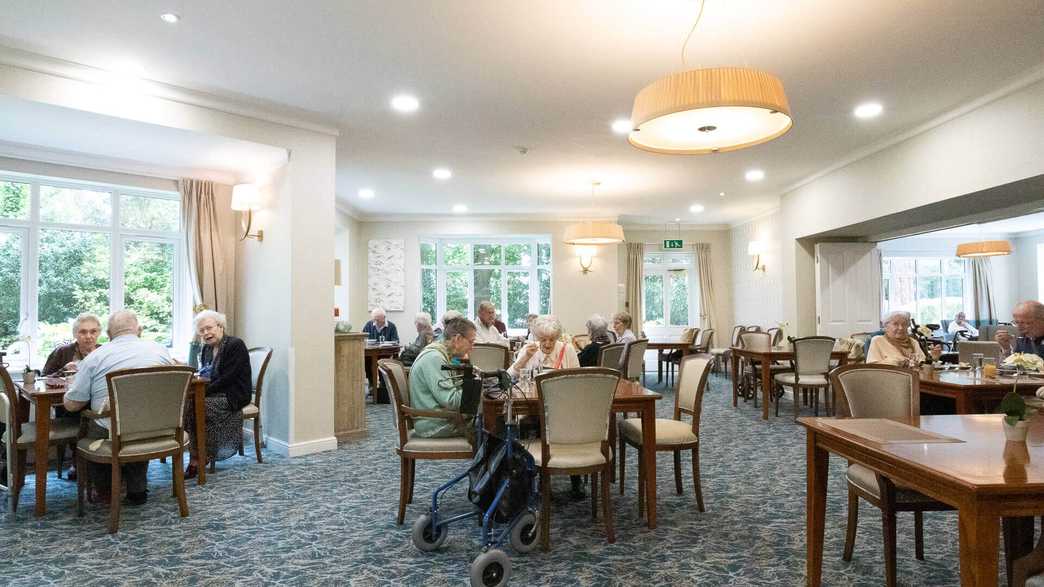 Melton Court, Dorset Retirement Living Poole lifestyle-carousel - 2