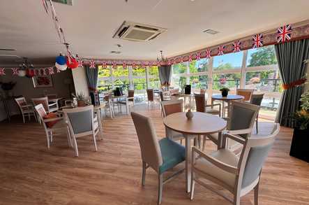 Longbridge Deverill House and Nursing Home Care Home Warminster  - 3
