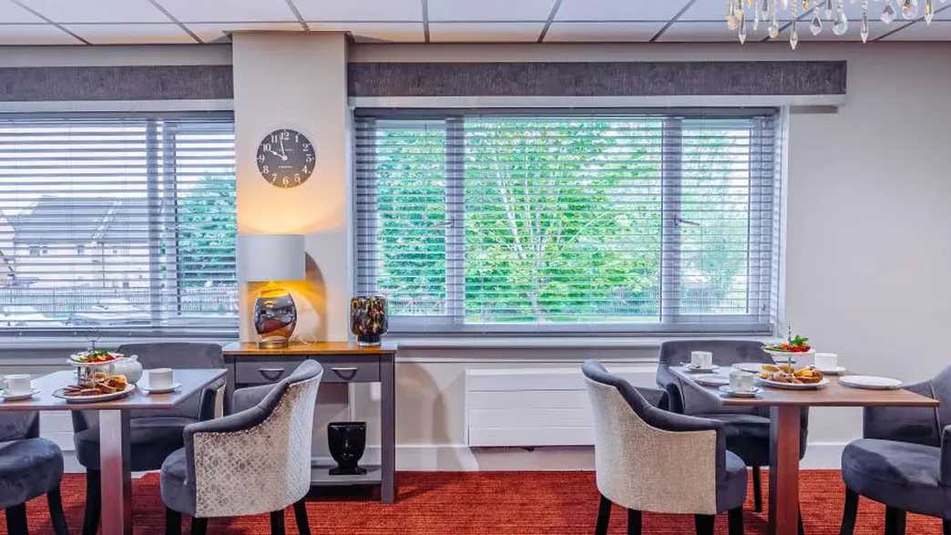 Four Hills Care Home Care Home Glasgow meals-carousel - 3