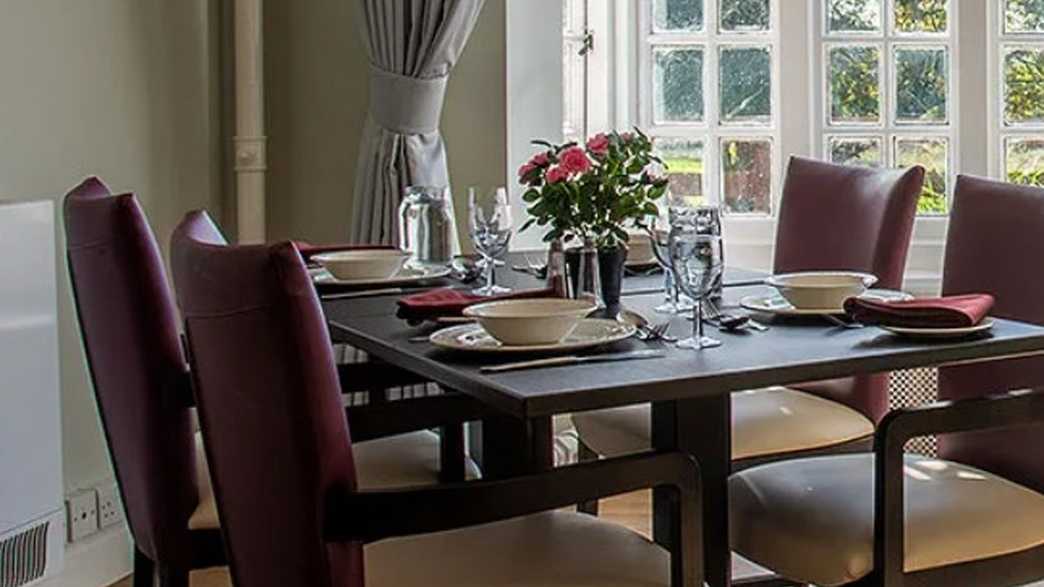 Hatfield Peverel Lodge Care Home Care Home Chelmsford meals-carousel - 1