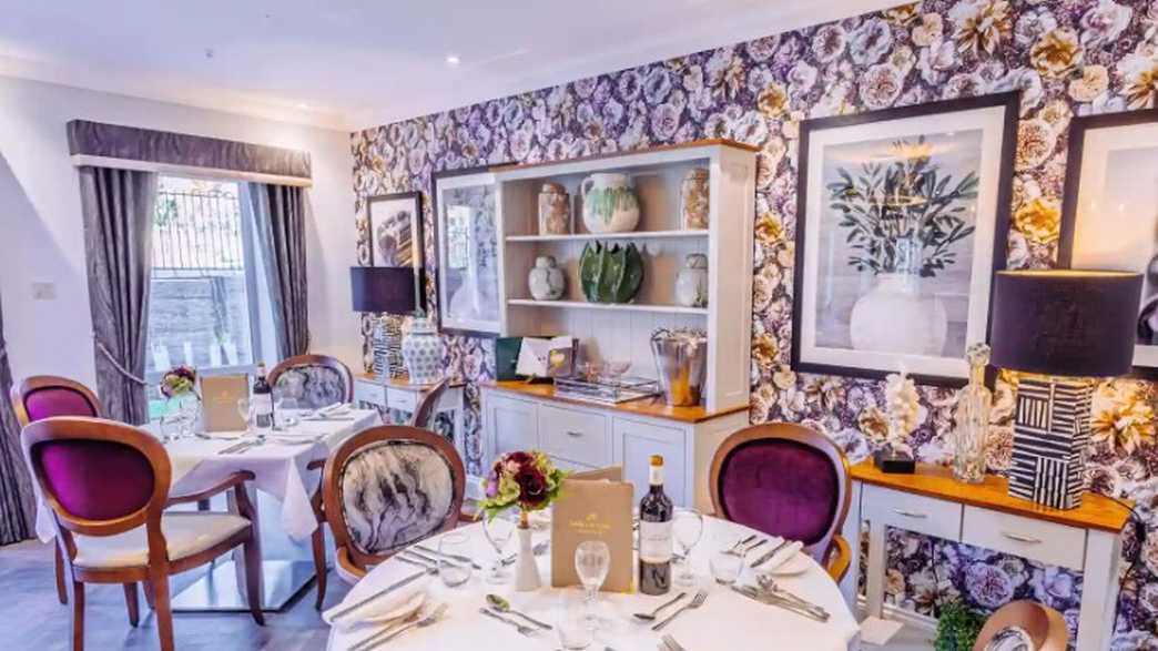 Weystone Manor Care Home Woking meals-carousel - 2