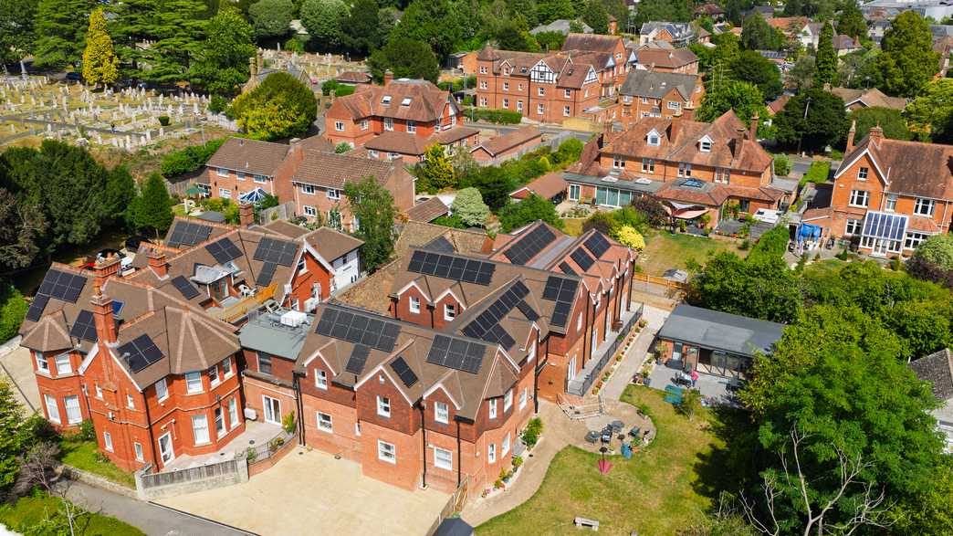 The Knoll Nursing Home (Yeovil) Limited Care Home Yeovil gogreen - 1