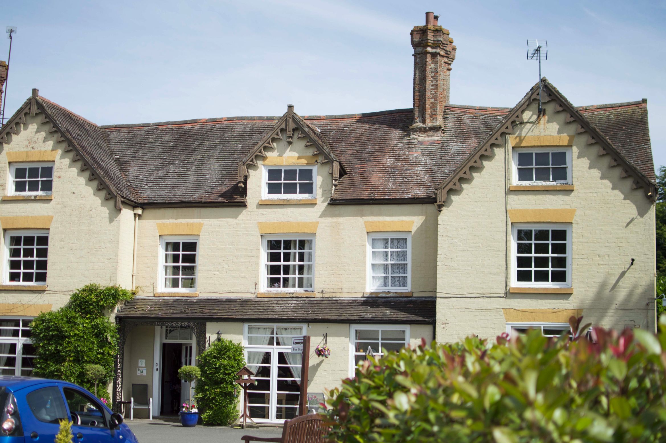 Dunley Dunley Hall and Ryans Court | Care Home | Stourport On Severn, DY13 0TX