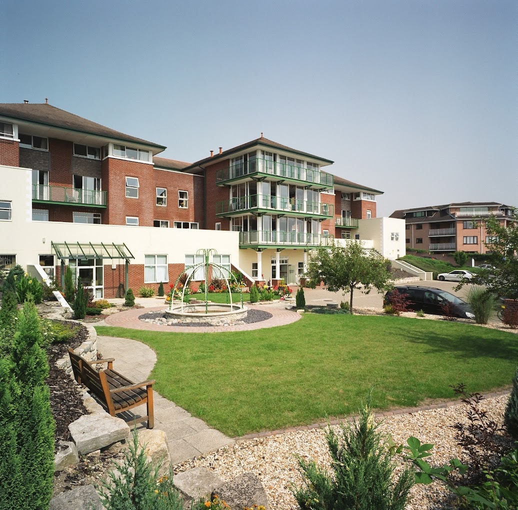 Eagles Mount Care Home | Care Home | Poole, BH15 2QJ