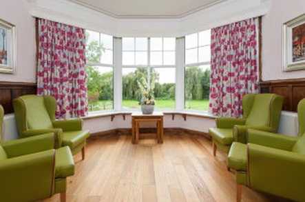 Eastridge Manor Dementia Specialist Nursing and Residential Home Care Home Haywards Heath  - 2