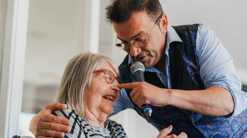 Edgbaston Manor Care Home Birmingham activities-carousel - 1