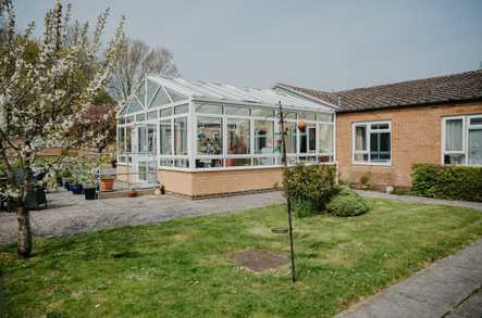 Edgehill Care Home Care Home Swindon  - 1