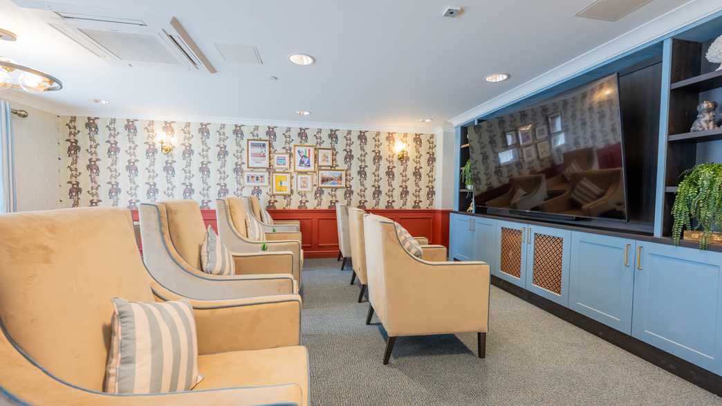 Eggleton House Care Home Tring buildings-carousel - 5